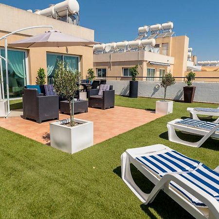 Makenzy Seaview Penthouse Apartman Lárnaka Kültér fotó