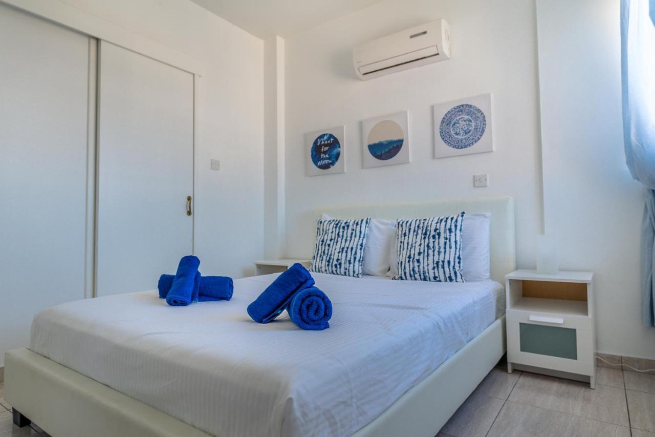 Makenzy Seaview Penthouse Apartman Lárnaka Kültér fotó