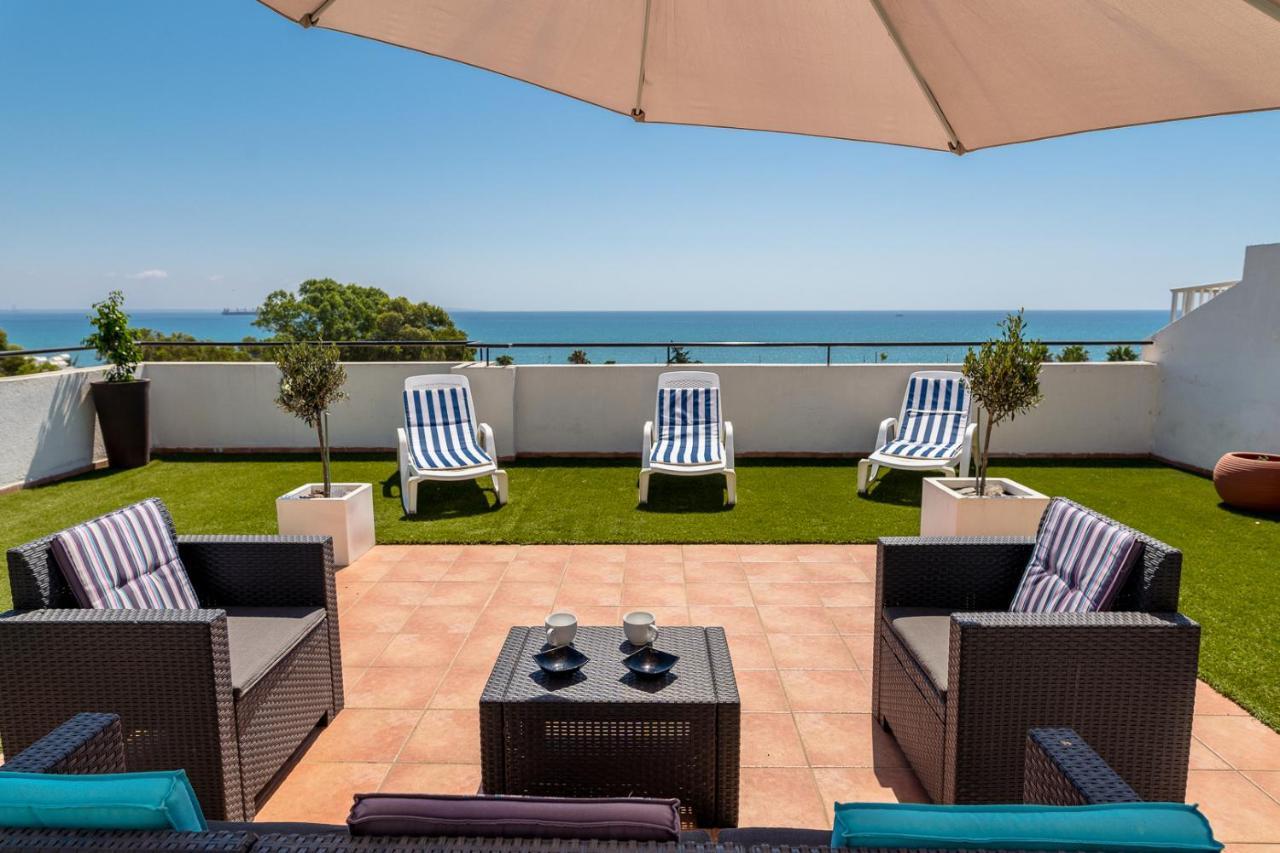 Makenzy Seaview Penthouse Apartman Lárnaka Kültér fotó